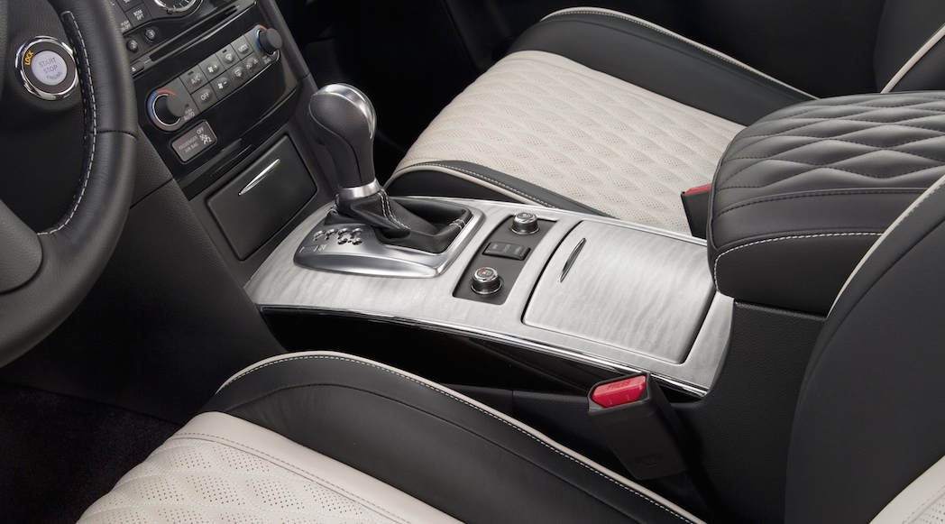 2017 Infiniti QX70 Limited