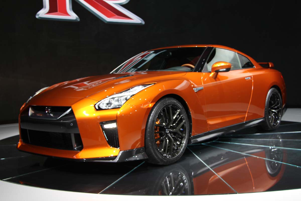 Nissan GT-R 2017 (13)