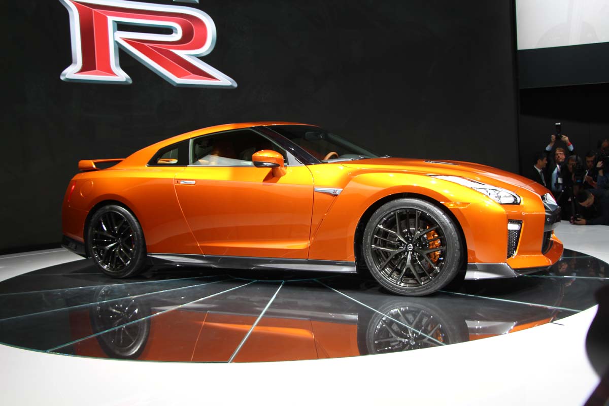 Nissan GT-R 2017 (8)