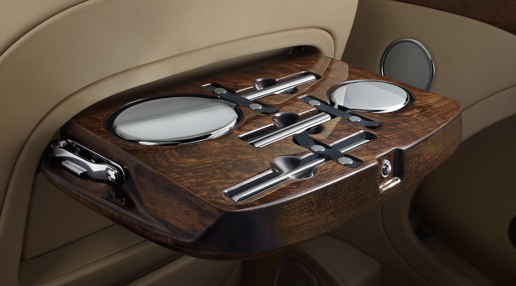 Bentley Mulsanne Grand Limousine First Edition 2017-10