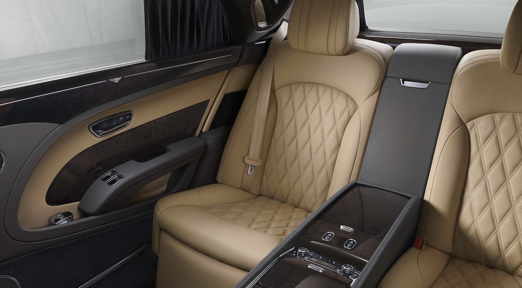 Bentley Mulsanne Grand Limousine First Edition 2017-5