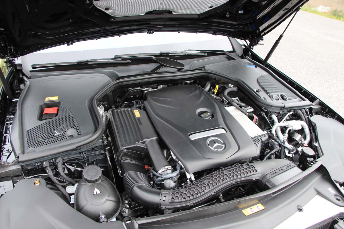 Mercedes-Benz E 2017 (10)