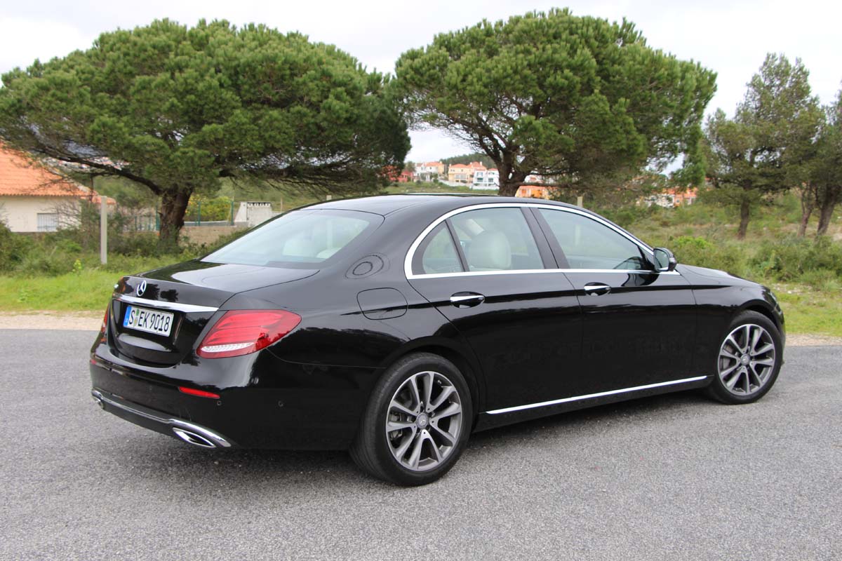 Mercedes-Benz E 2017 (13)