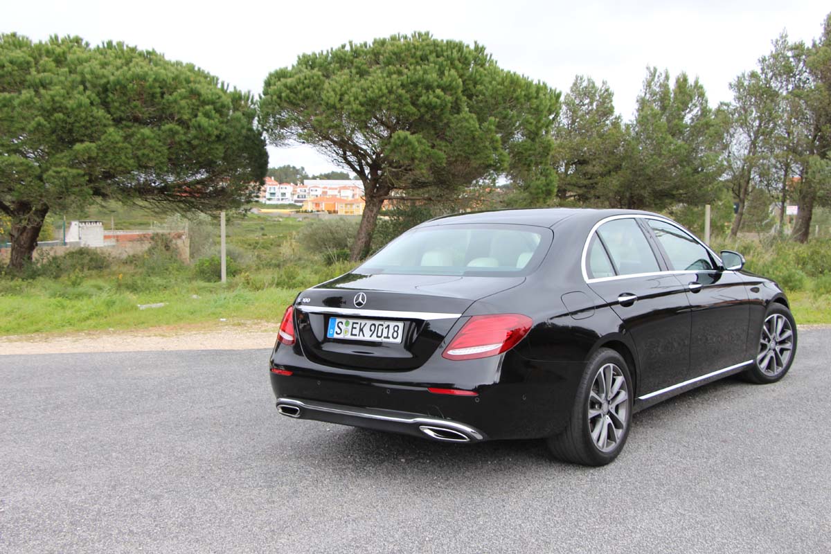 Mercedes-Benz E 2017 (15)