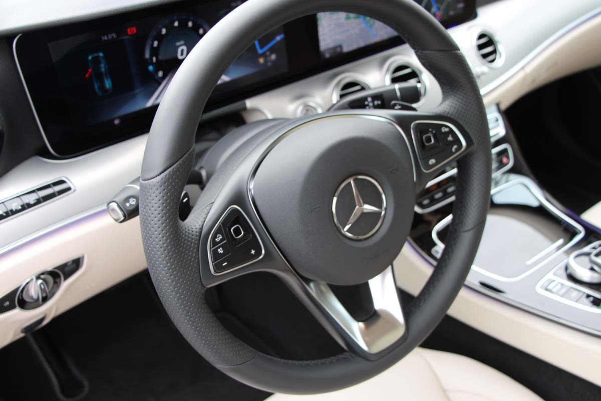 Mercedes-Benz E 2017 (37)
