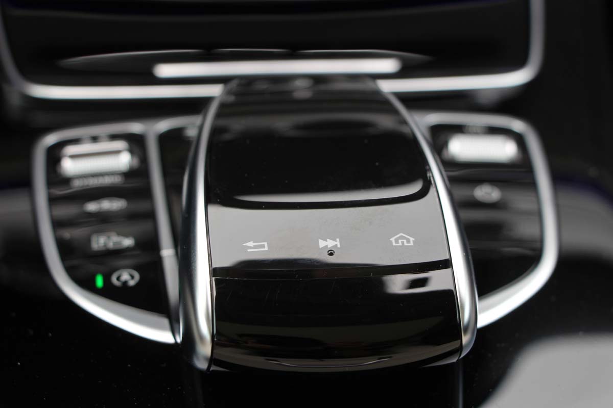Mercedes-Benz E 2017 (47)