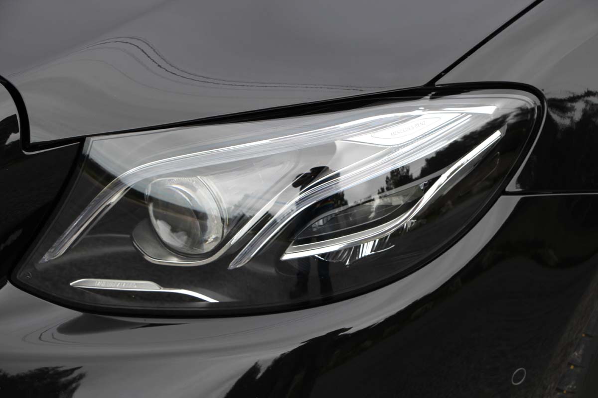 Mercedes-Benz E 2017 (8)