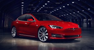Ajustements sur la Tesla Model S 2017, à la suite du X et de la III
