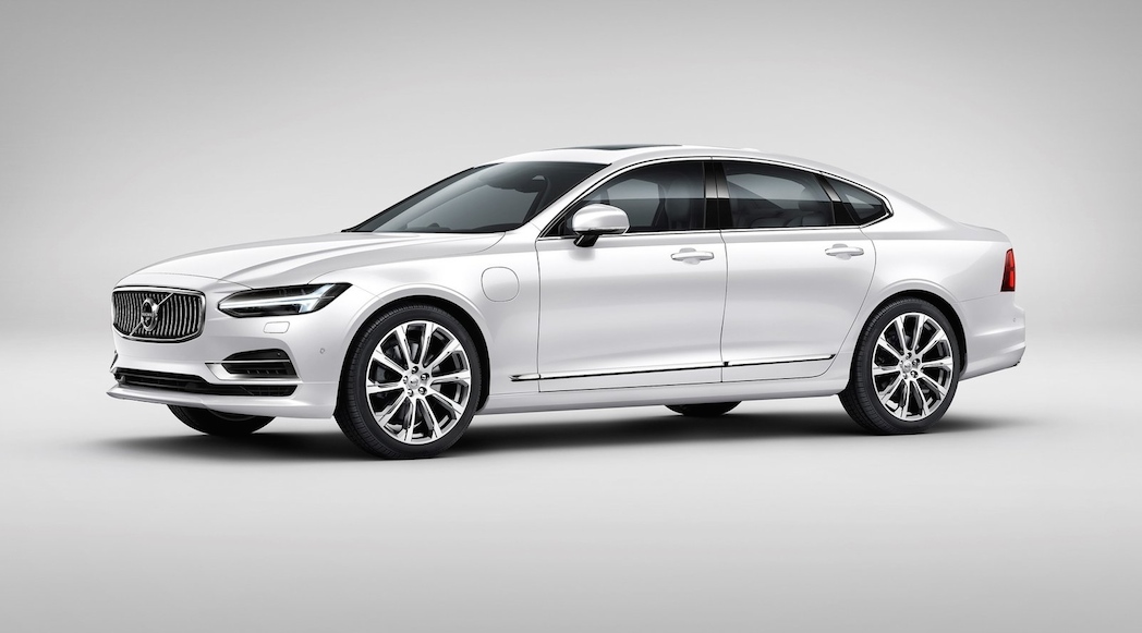 Volvo S90 T8 2017-3