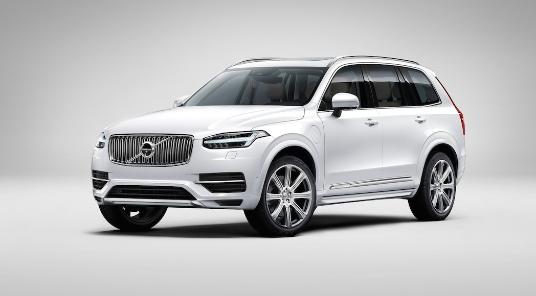 Volvo XC90 T8 2016-3