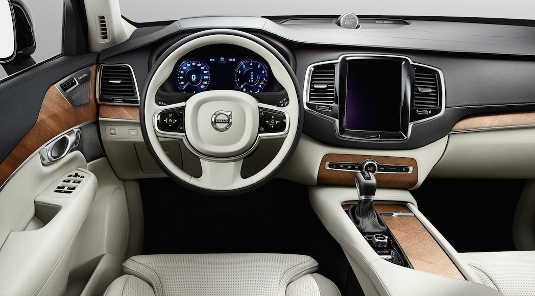 Volvo XC90 T8 2016-6