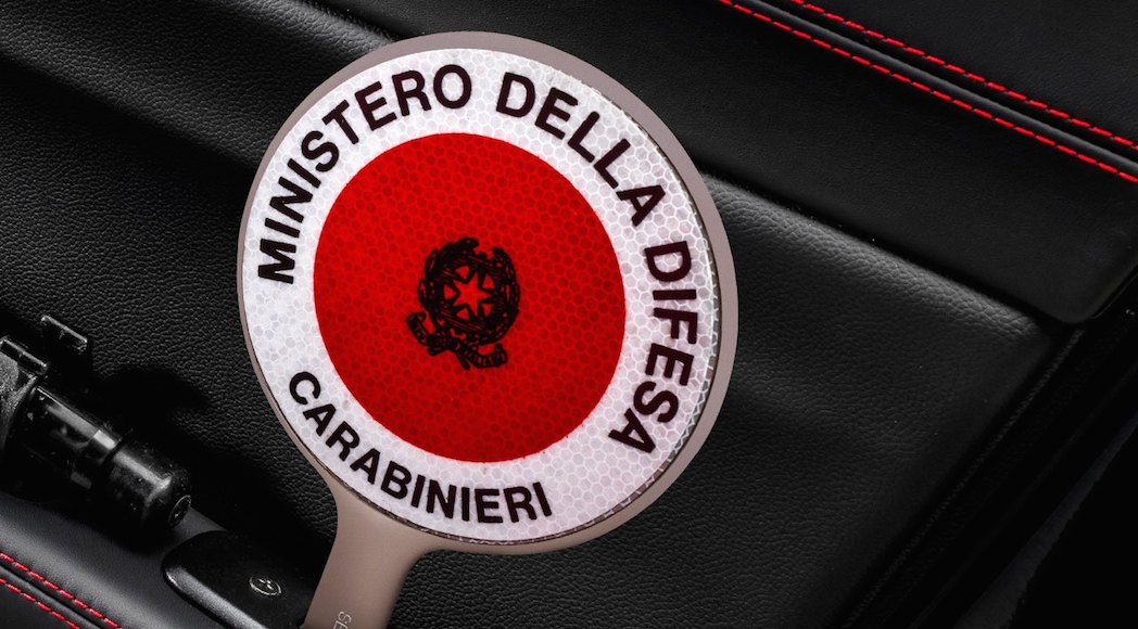 Alfa Romeo Giulia-QV Police 2016-19