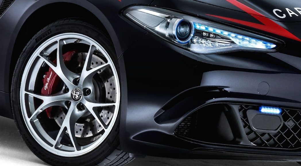 Alfa Romeo Giulia-QV Police 2016-7
