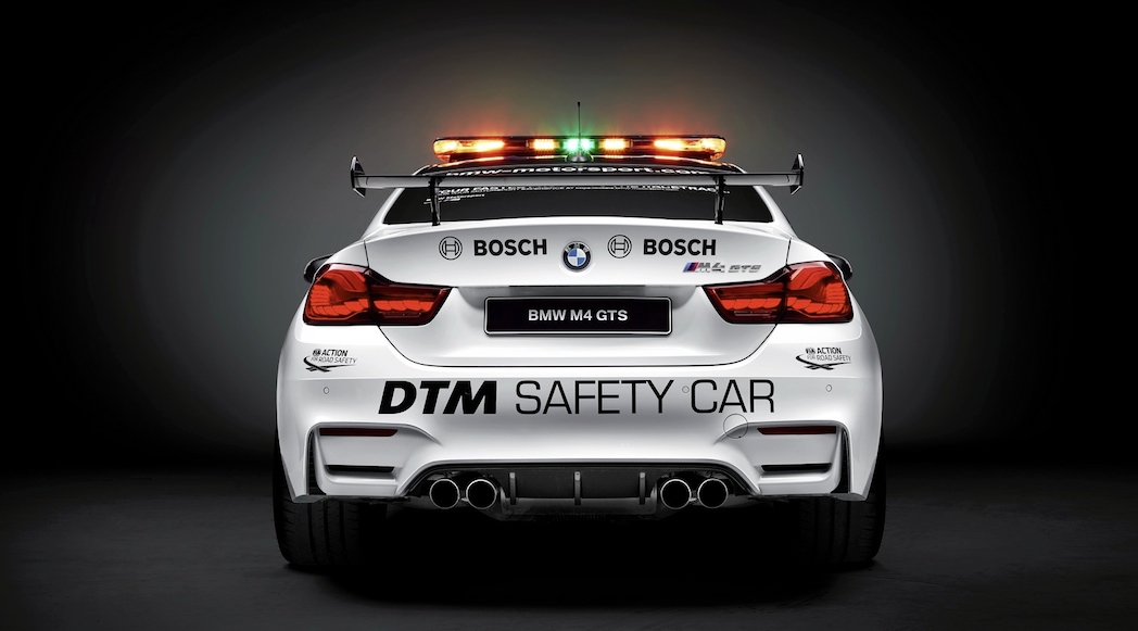 BMW M4 GTS Pace Car 2016-10