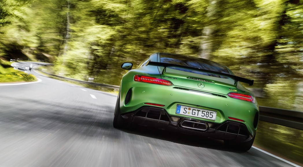 Mercedes-AMG GT-R 2017-14
