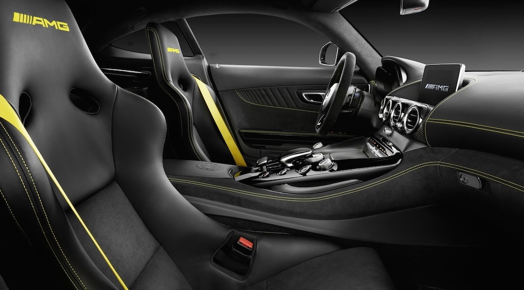 Mercedes-AMG GT-R 2017-16
