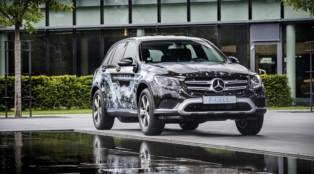 Mercedes-Benz GLC F-Cell Concept 2016-5