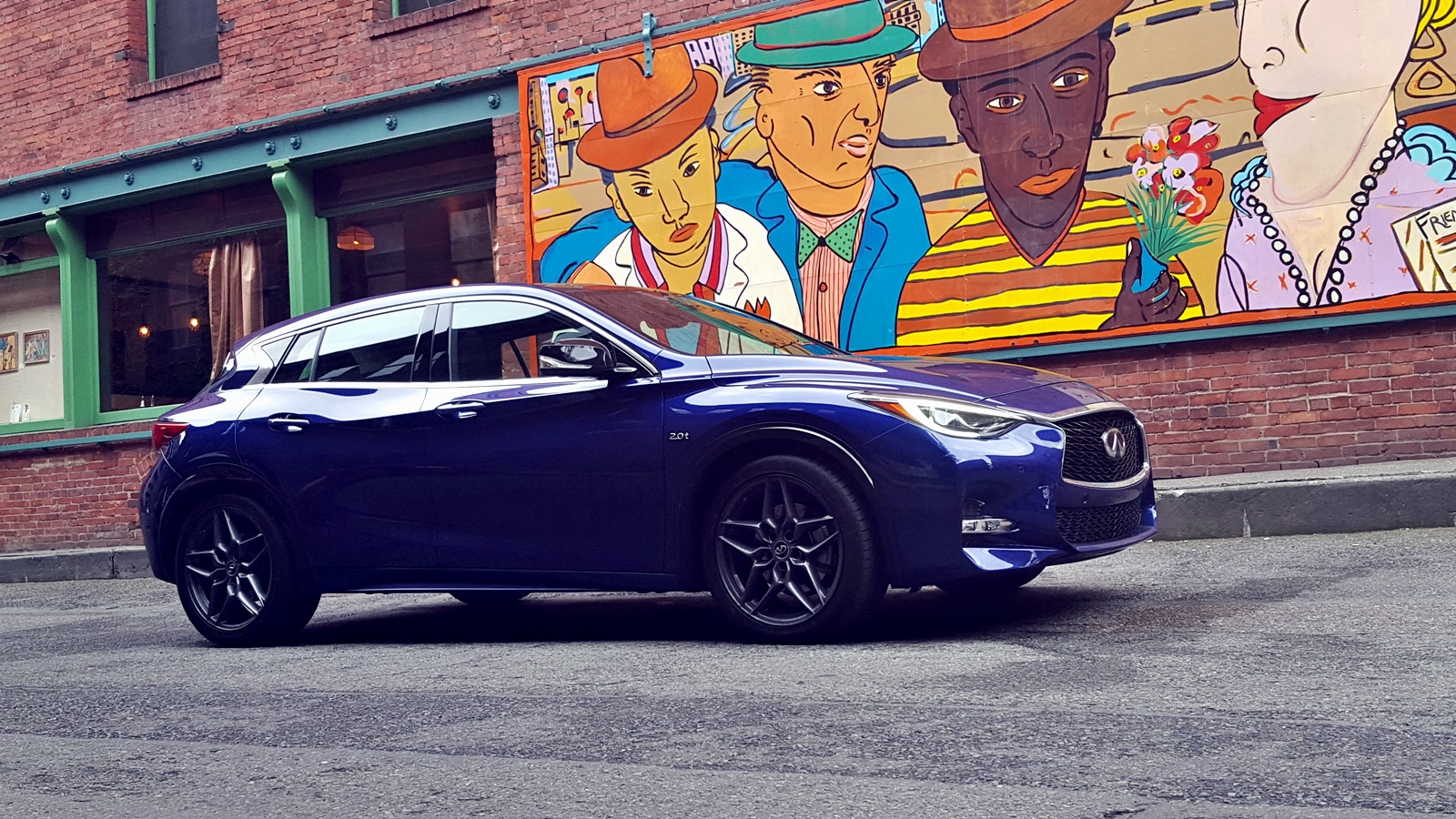 infiniti QX30022