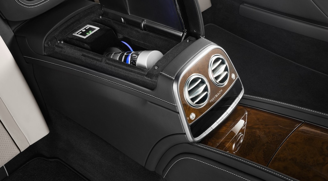 6-mercedes-benz-s600_pullman_maybach_guard-2018-1600-0c