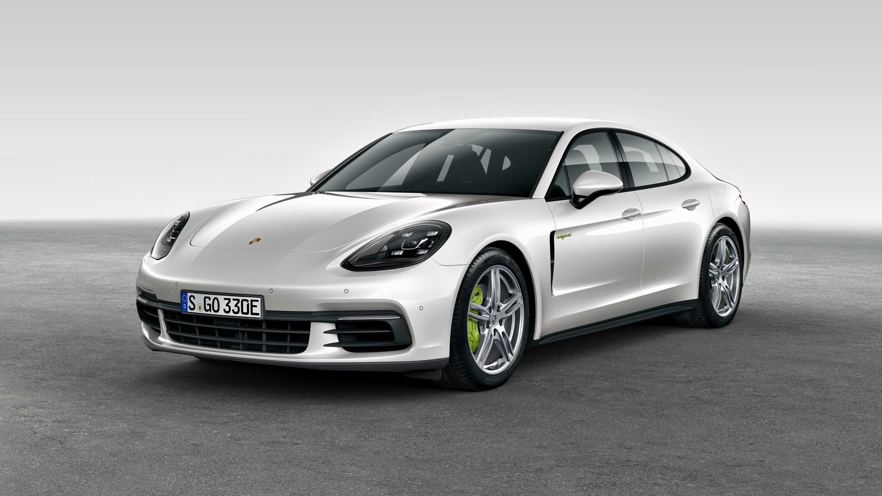 porsche-panamera-e-hybrid-001