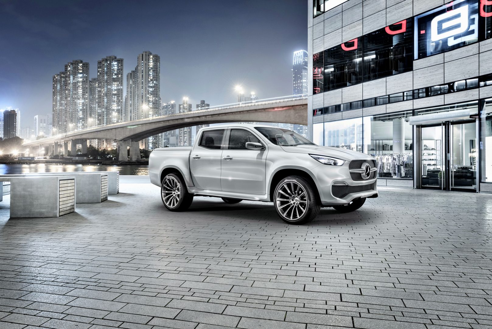 Mercedes-Benz Concept X-CLASS – Erster Ausblick auf den neuen Pickup mit Stern