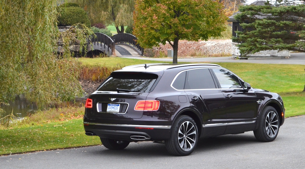 bentley-bentayga-2017-21