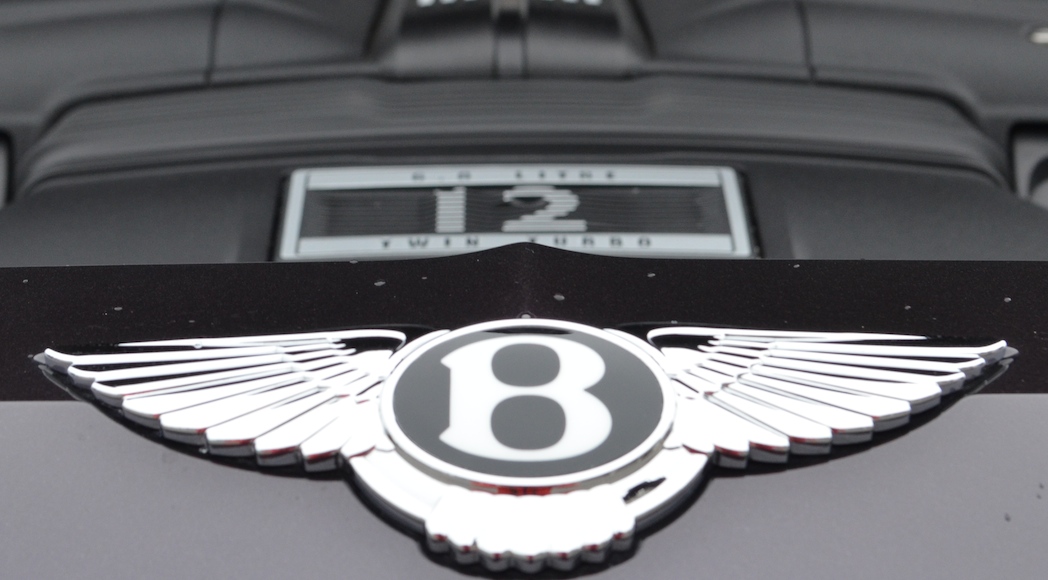 bentley-bentayga-2017-32