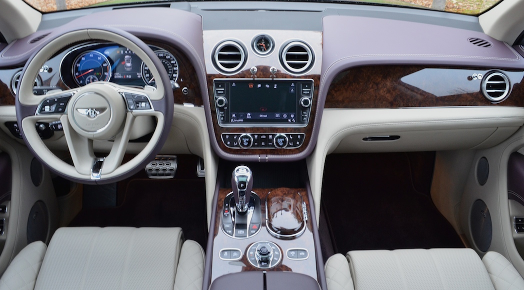 bentley-bentayga-2017-36