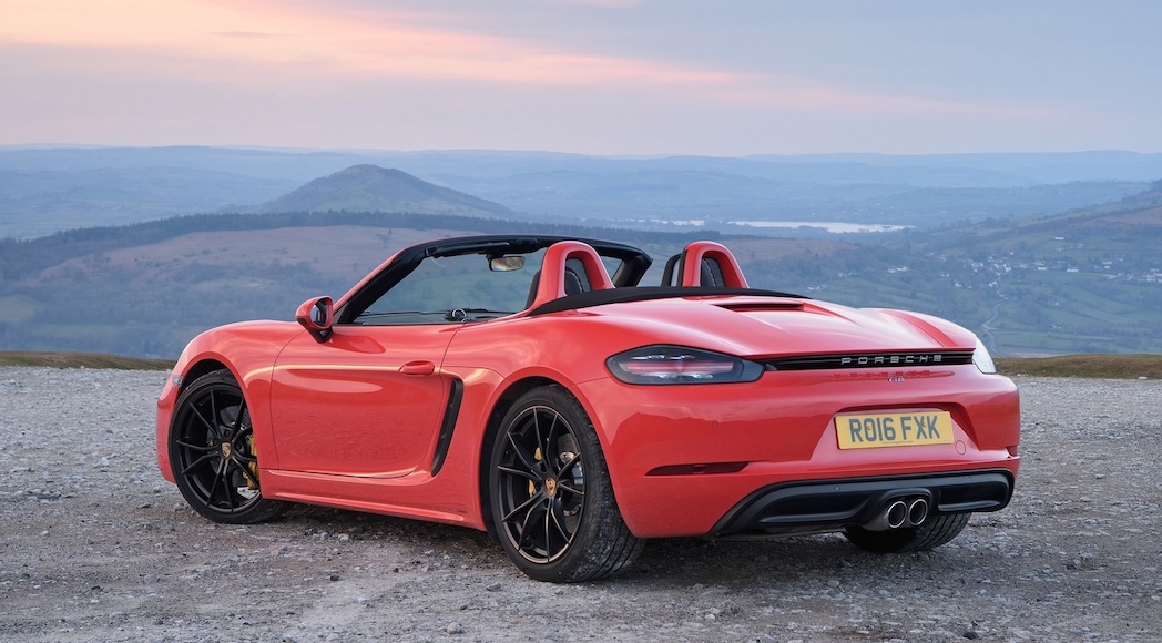 porsche-718-boxster-2017-2