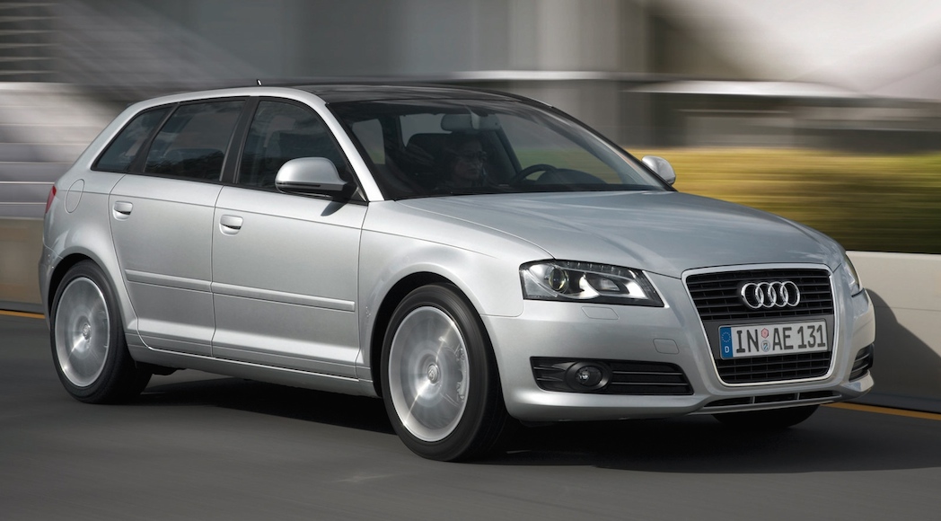 2-audi-a3-sportback-2009-2