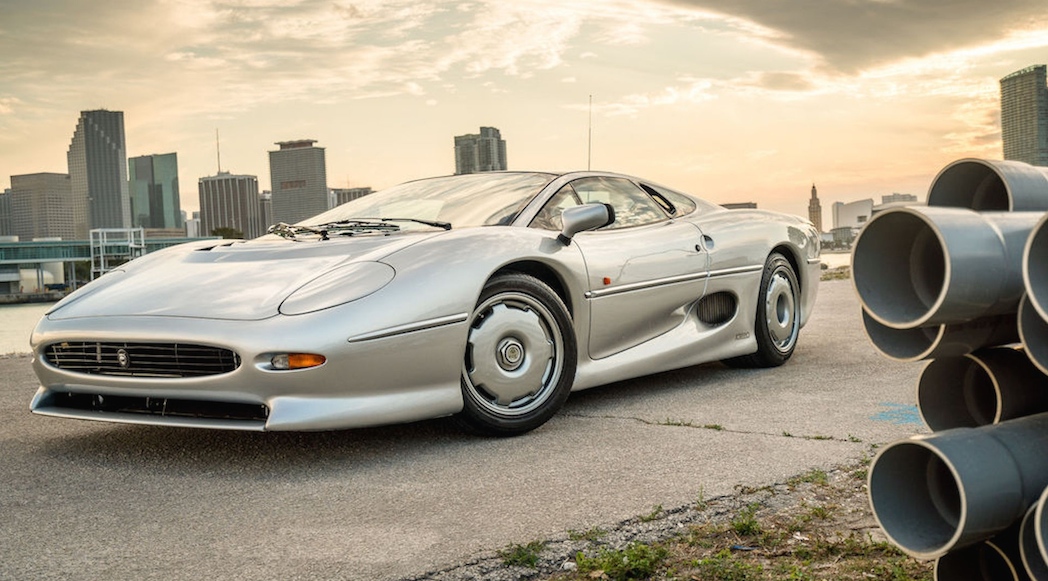 jaguar-xj220-1994-3