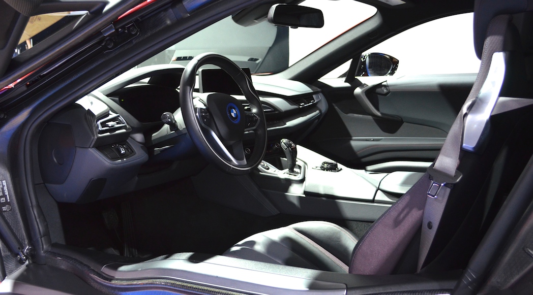 BMW i8 Red Protonic Edition 2017-15
