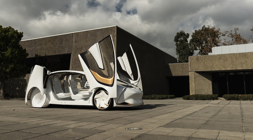 toyota-concept-i-2017-13