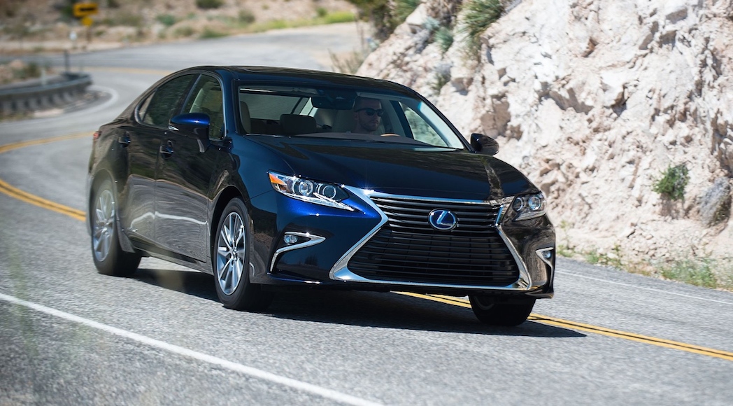 3-Lexus-ES-2016-1600-05