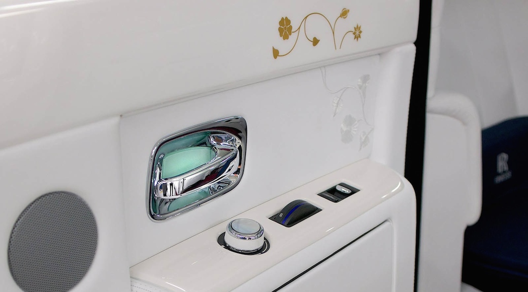 Rolls-Royce Phantom inspired by Sheikh Zayed Grand Mosque 2017-7