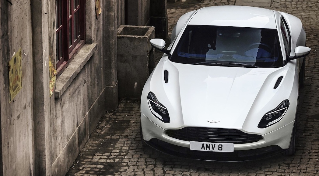 4-Aston_Martin-DB11_V8-2018-1600-06