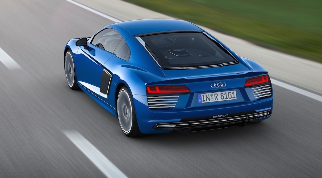 10-Audi-R8_e-tron-2016-1600-0d