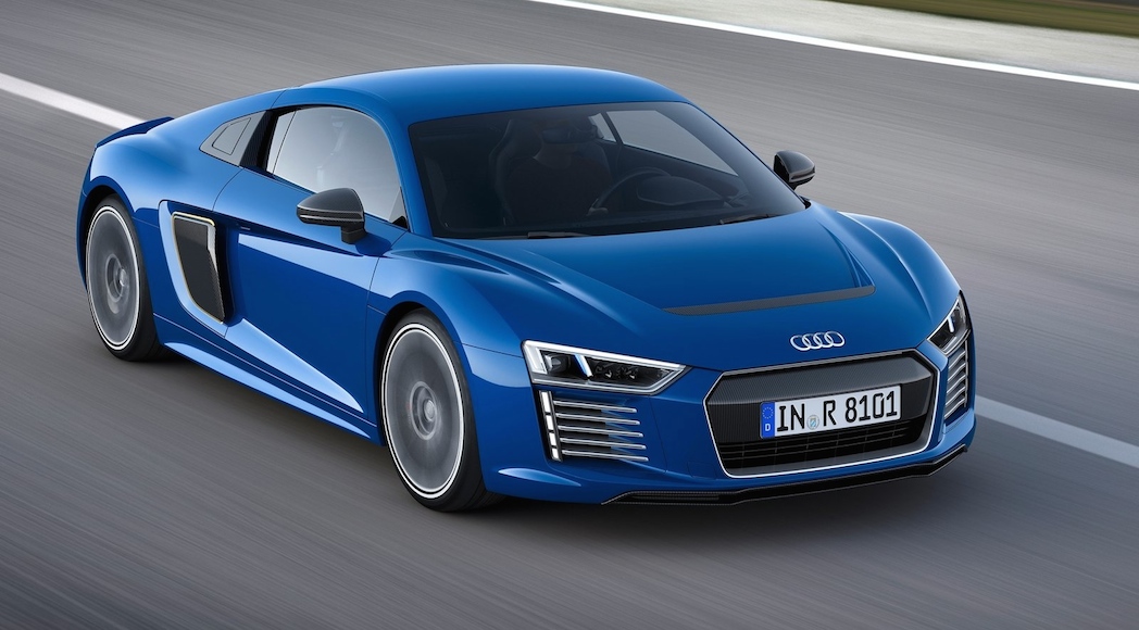 3-Audi-R8_e-tron-2016-1600-04