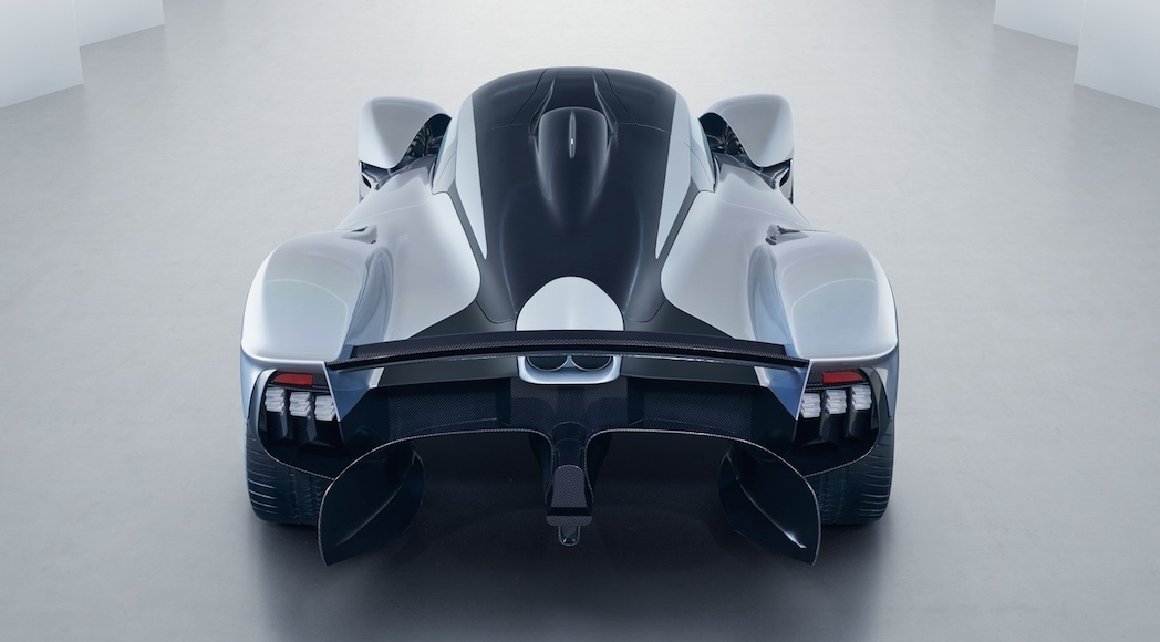 Aston Martin Valkyrie 2019-12