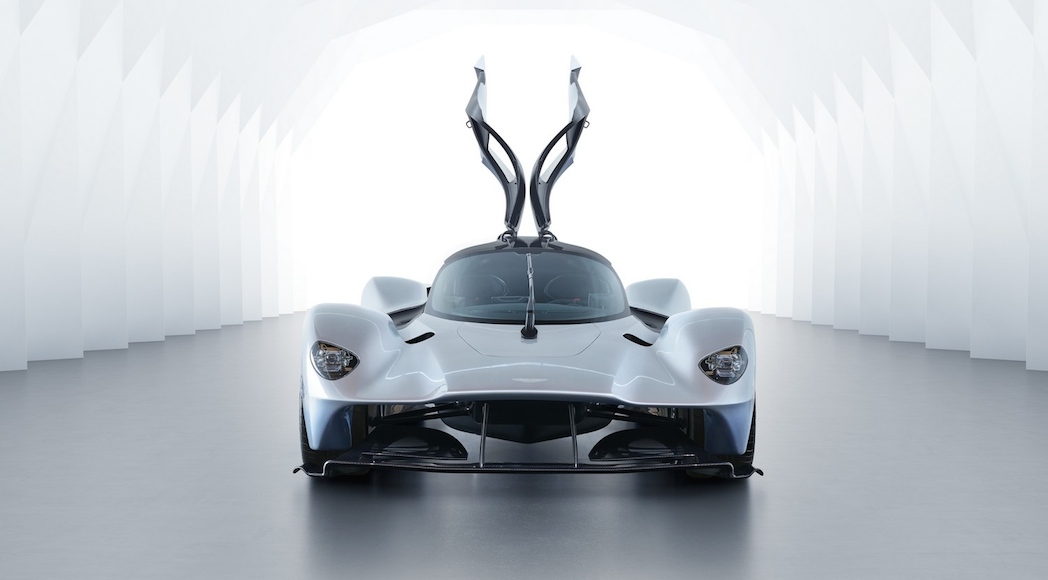 Aston Martin Valkyrie 2019-5