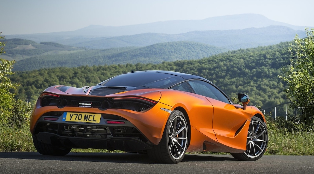 McLaren 720S 2018-14