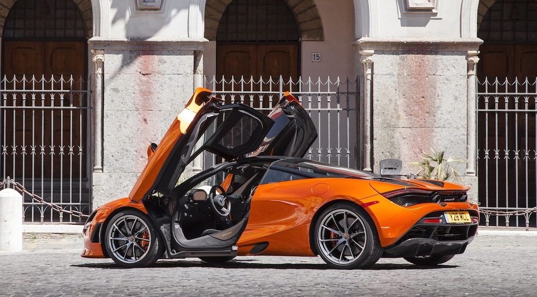 McLaren 720S 2018-18