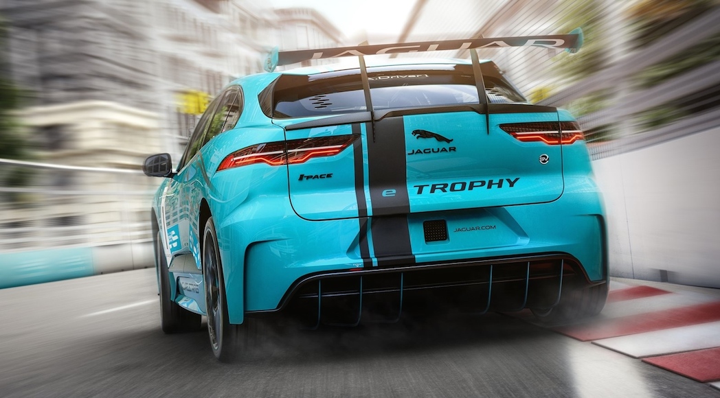 Jaguar-I-Pace_eTrophy_Racecar-2018-1600-05