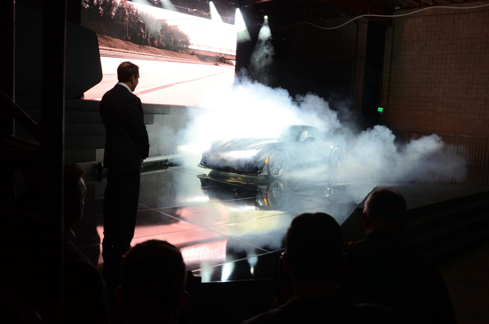 Chevrolet-Corvette-ZR1-2019 (13)