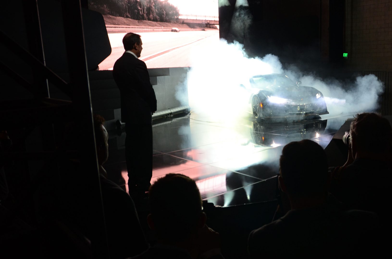 Chevrolet-Corvette-ZR1-2019 (14)