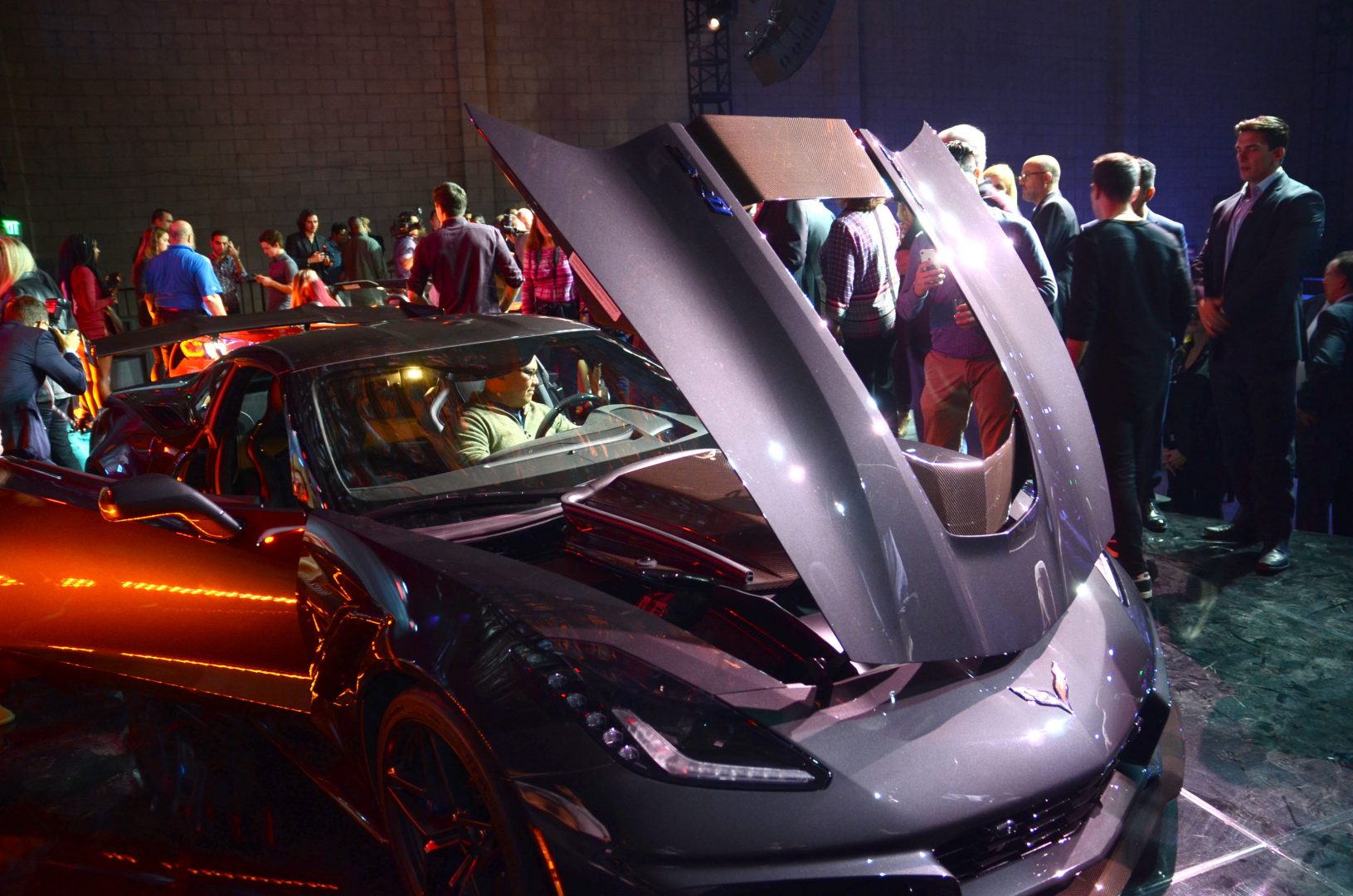 Chevrolet-Corvette-ZR1-2019 (5)