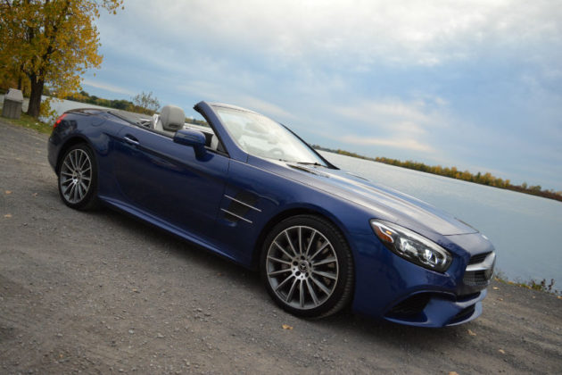 2017-Mercedes-SL-550-57-630x420