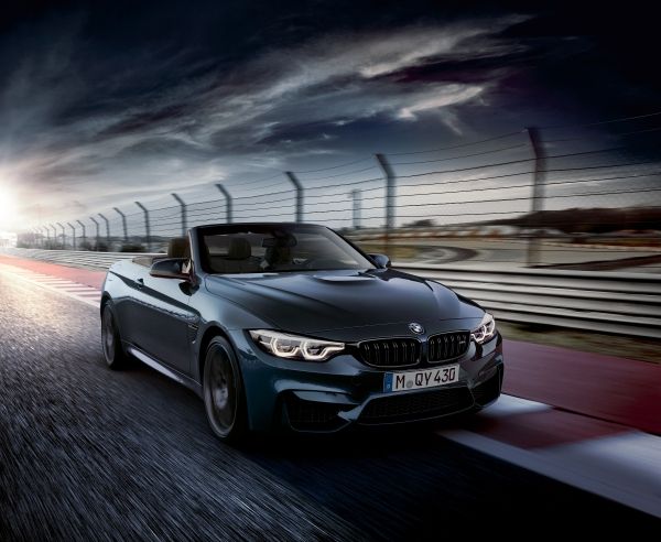 P90293988_lowRes_bmw-m4-convertible-3
