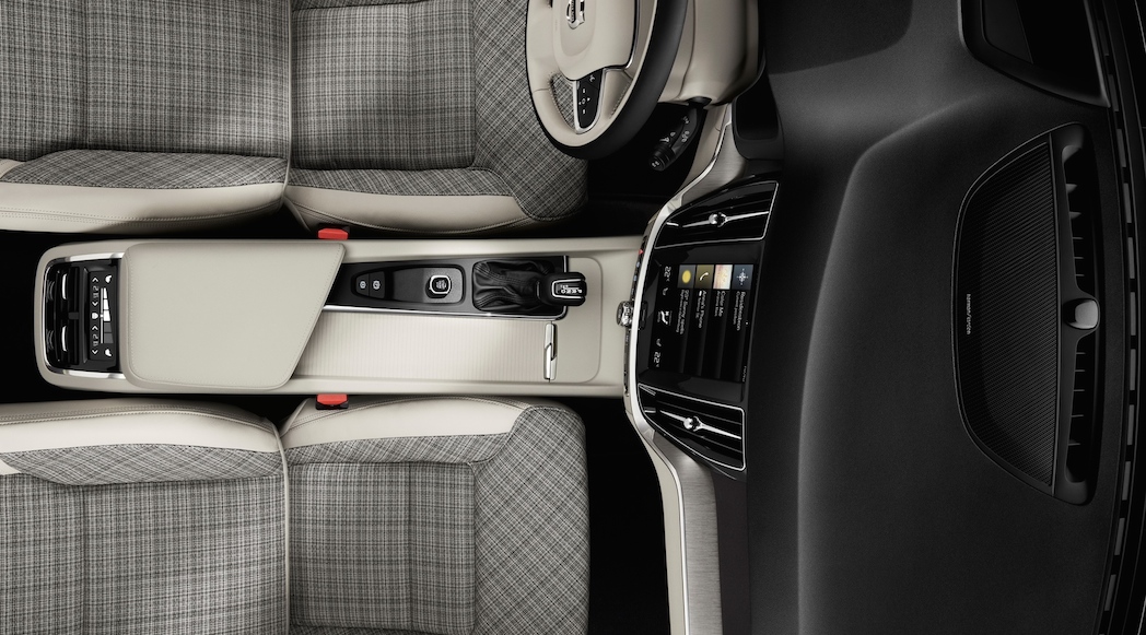New Volvo V60 interior
