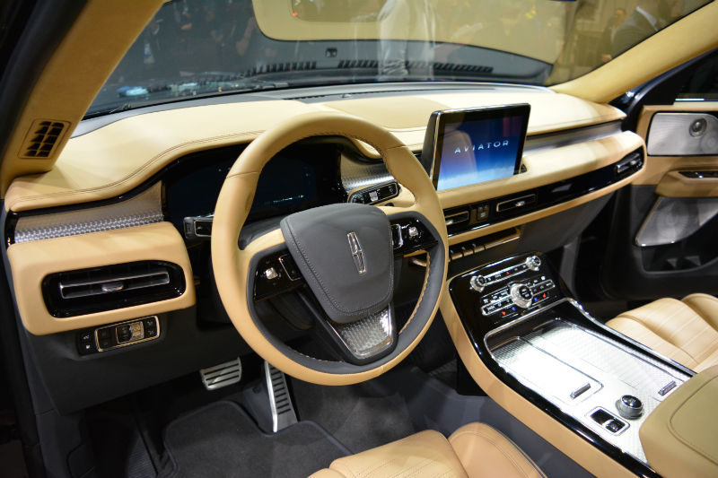 2019 Lincoln Aviator - 73